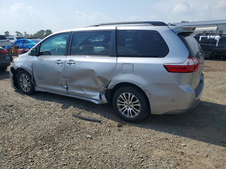 2018 Toyota Sienna VIN 5TDYZ3DC2JS910813 COPART salvage auction — SIDE, Pa - Certificate Of Salvage, sold $1,150 on 2026-07-24 (photo 2)
