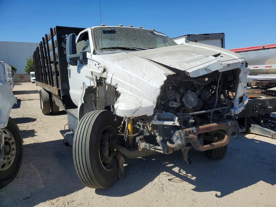 2017 Ford F-650 VIN 1FDNF6DC7HDB00785 COPART salvage auction — FRONT END, Ca - Dis/Dlr/Exp Only Clean Title, sold $1,350 on 2026-07-29 (photo 4)