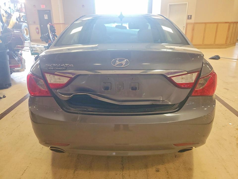 2012 Hyundai VIN 5NPEC4AC3CH367771 COPART salvage auction — FRONT END, MA - CERT OF TITLE-RECONSTRCTD COLL, sold $450 on 2026-07-23 (photo 6)