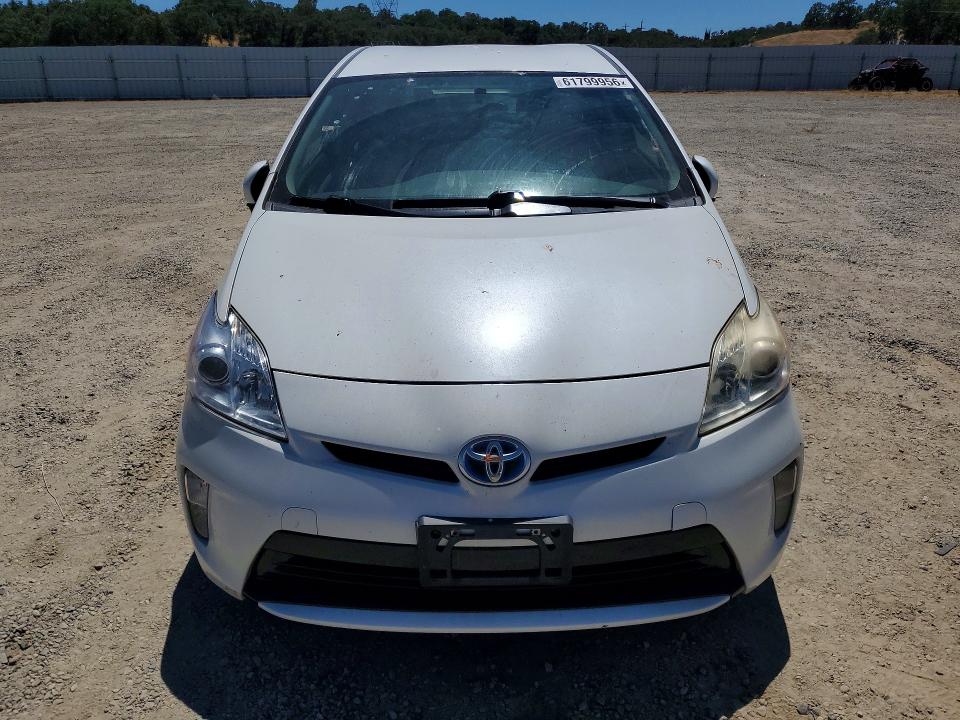 2014 Toyota Prius VIN JTDKN3DU6E0369154 COPART salvage auction — MINOR DENT/SCRATCHES, Ca - Dis/Dlr/Exp Only Clean Title, sold $1,350 on 2026-07-31 (photo 5)
