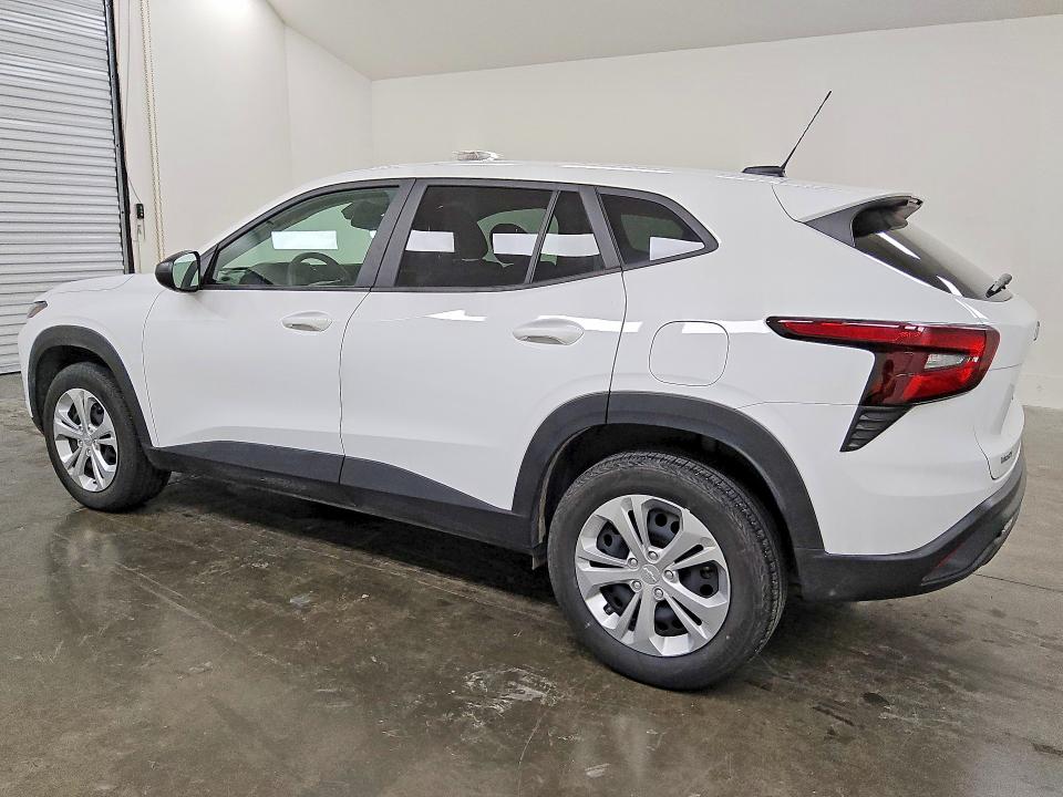 2025 Chevrolet Trax VIN KL77LFEP5SC179522 COPART salvage auction — MINOR DENT/SCRATCHES, AZ - CERTIFICATE OF TITLE, sold $9,400 on 2026-07-14 (photo 2)