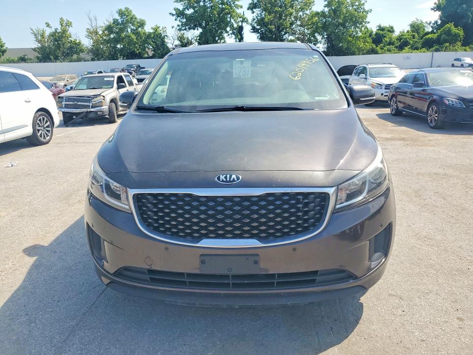 2017 Kia SEDONA VIN KNDMB5C13H6238396 COPART salvage auction — NORMAL WEAR, IL - CERTIFICATE OF TITLE, sold $1,100 on 2026-07-28 (photo 5)