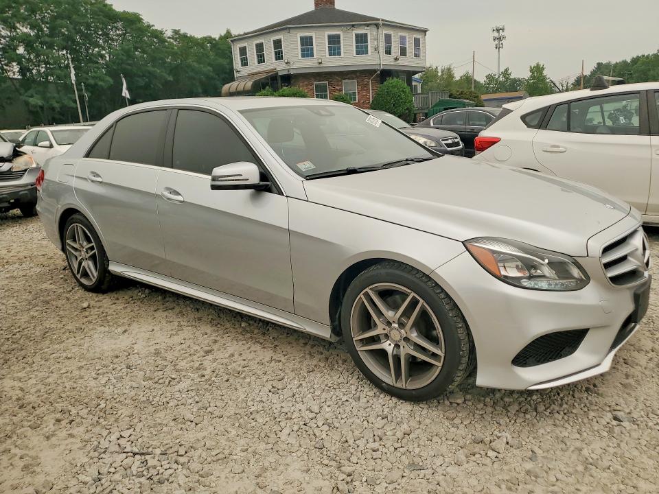2014 Mercedes-benz E-klasse VIN WDDHF8JB0EA995497 COPART salvage auction — NORMAL WEAR, Ma - Cert Of Title-Reconstrctd Coll, sold $2,450 on 2026-07-30 (photo 4)