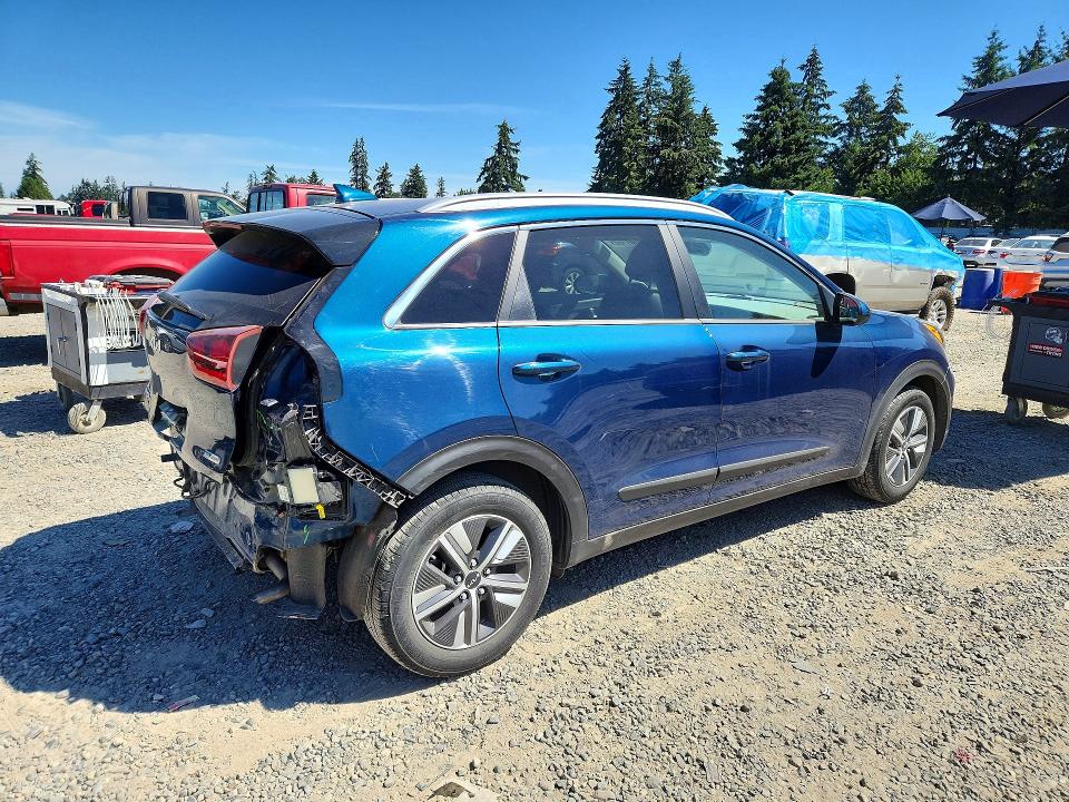 2022 Kia Niro VIN KNDCM3LD4N5495993 COPART salvage auction — REAR END, Wa - Bill Of Sale, sold $6,200 on 2026-07-14 (photo 3)