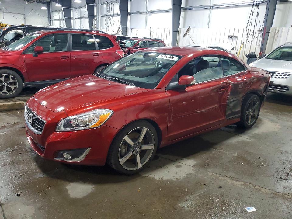 2013 Volvo VIN YV1672MC1DJ138209 COPART salvage auction — SIDE, Mn - Cert Of Title-Salvage, sold $1,350 on 2026-08-11 (photo 1)