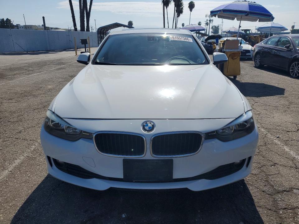 2014 BMW 3er VIN WBA3C3G55ENS67438 COPART salvage auction — SIDE, Ca - Lien Papers-Salvage Or Ac, sold $60 on 2026-07-24 (photo 5)