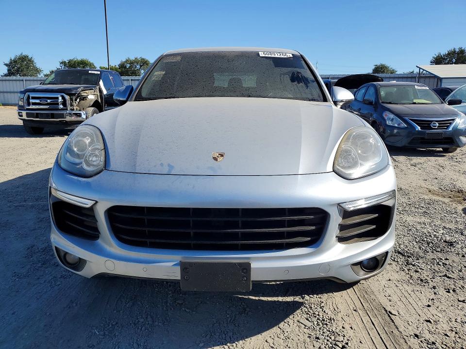 2016 Porsche Cayenne VIN WP1AA2A25GLA04887 COPART salvage auction — SIDE, Ca - Dis/Dlr/Exp Only Clean Title (P), sold $3,750 on 2026-07-28 (photo 5)