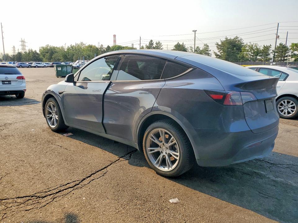 2024 Tesla Model y VIN 7SAYGDEE4RF075361 COPART salvage auction — HAIL, Co - Certificate Of Title, sold $6,200 on 2026-07-28 (photo 2)