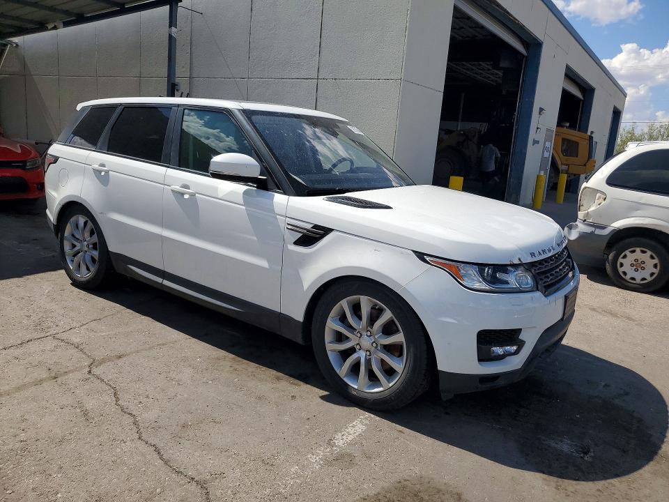 2016 Land rover RANGE ROVER VIN SALWG2PF5GA592729 COPART salvage auction — MINOR DENT/SCRATCHES, CO - CERTIFICATE OF TITLE, sold $1,950 on 2026-08-21 (photo 4)