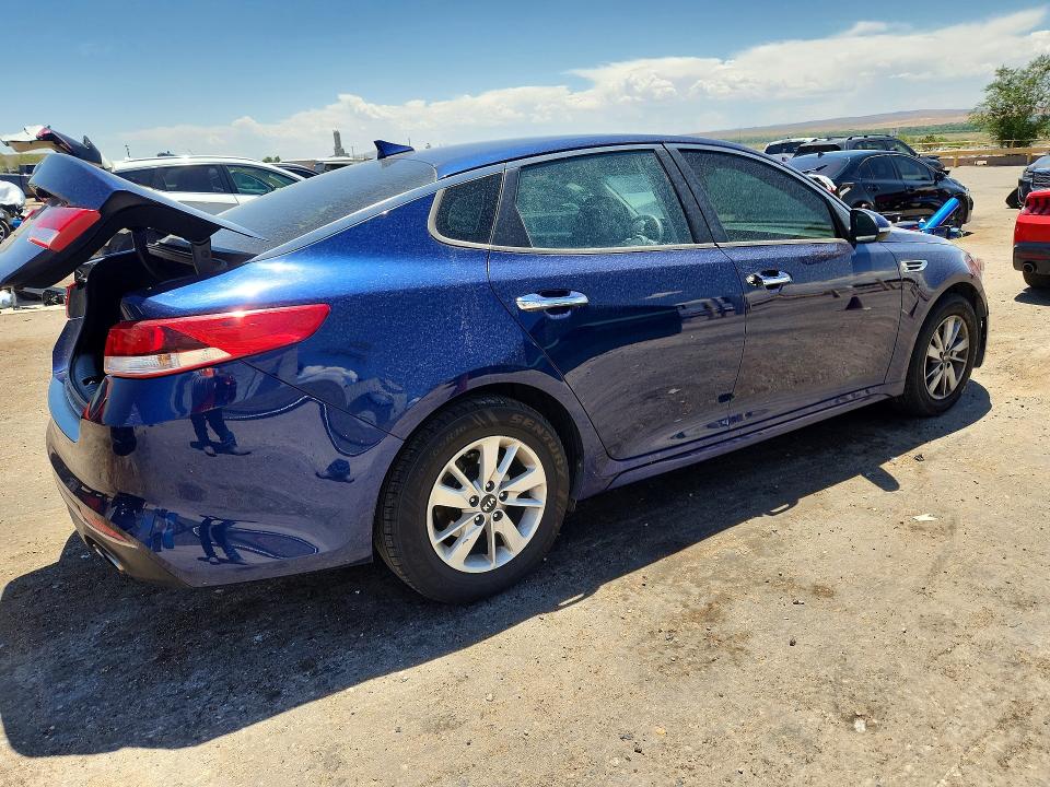 2017 Kia Optima VIN 5XXGT4L3XHG138125 COPART salvage auction — VANDALISM, Salvage Title, sold $975 on 2026-07-23 (photo 3)