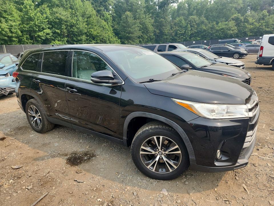 2019 Toyota Highlander VIN 5TDZZRFH0KS347228 COPART salvage auction — REAR END, Md - Certificate Of Title, sold $6,300 on 2026-07-31 (photo 4)