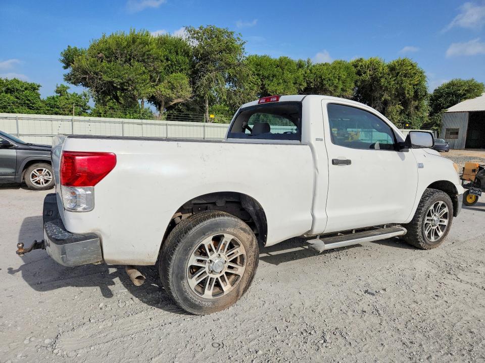 2010 Toyota Tundra VIN 5TFJM5F12AX001035 COPART salvage auction — REAR END, Tx - Certificate Of Title, sold $3,650 on 2026-07-25 (photo 3)
