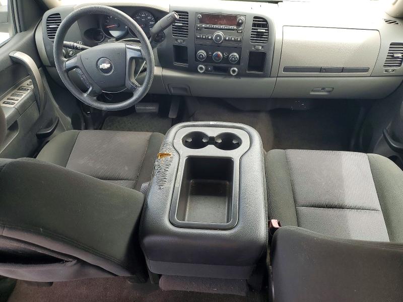 2010 Chevrolet Silverado VIN 3GCRCREA5AG118014 COPART salvage auction — MINOR DENT/SCRATCHES, Fl - Certificate Of Title, sold $975 on 2026-07-29 (photo 8)