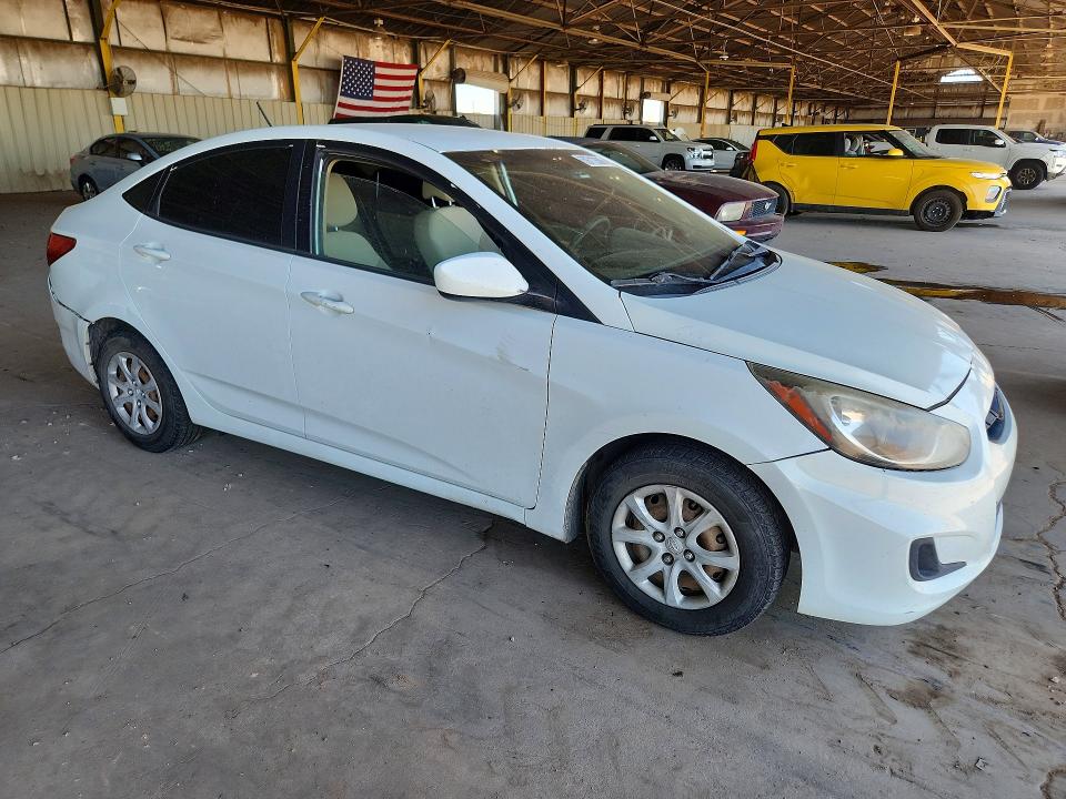 2013 Hyundai Accent VIN KMHCT4AE8DU480823 COPART salvage auction — ALL OVER, Az - Cert Of Title - Salvage, sold $175 on 2026-07-13 (photo 4)