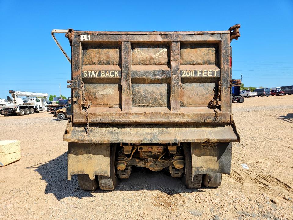 2004 Mack 700 cv700 VIN 1M2AG11C04M017924 COPART salvage auction — FRONT END, NC - SALVAGE CERTIFICATE OF TITLE, sold $10,100 on 2026-08-20 (photo 6)