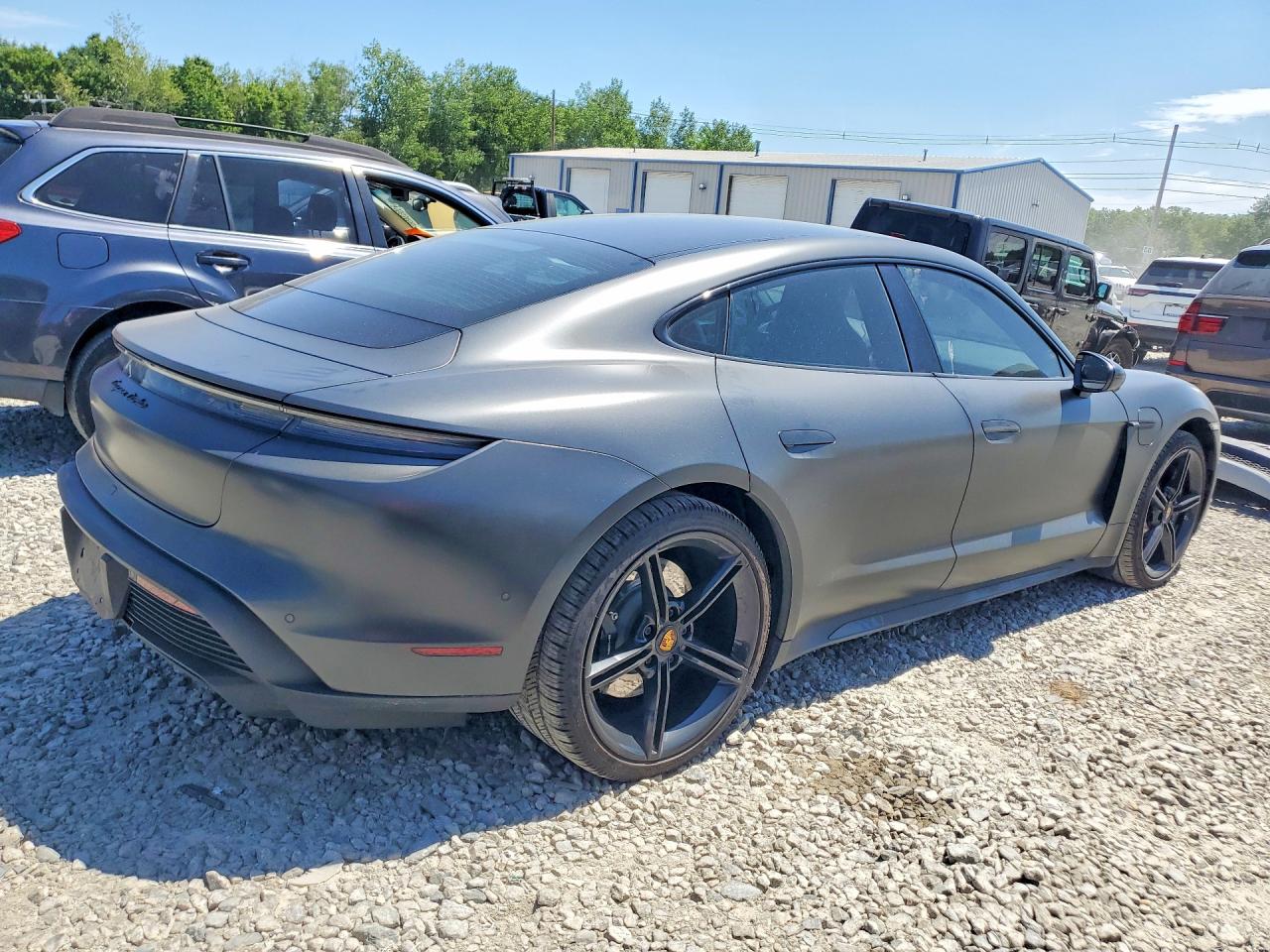 2022 Porsche Taycan VIN WP0AC2Y17NSA54558 COPART salvage auction — Undercarriage, MA - CERT OF TITLE-SALVAGE, sold $40,750 on 2026-08-06 (photo 3)