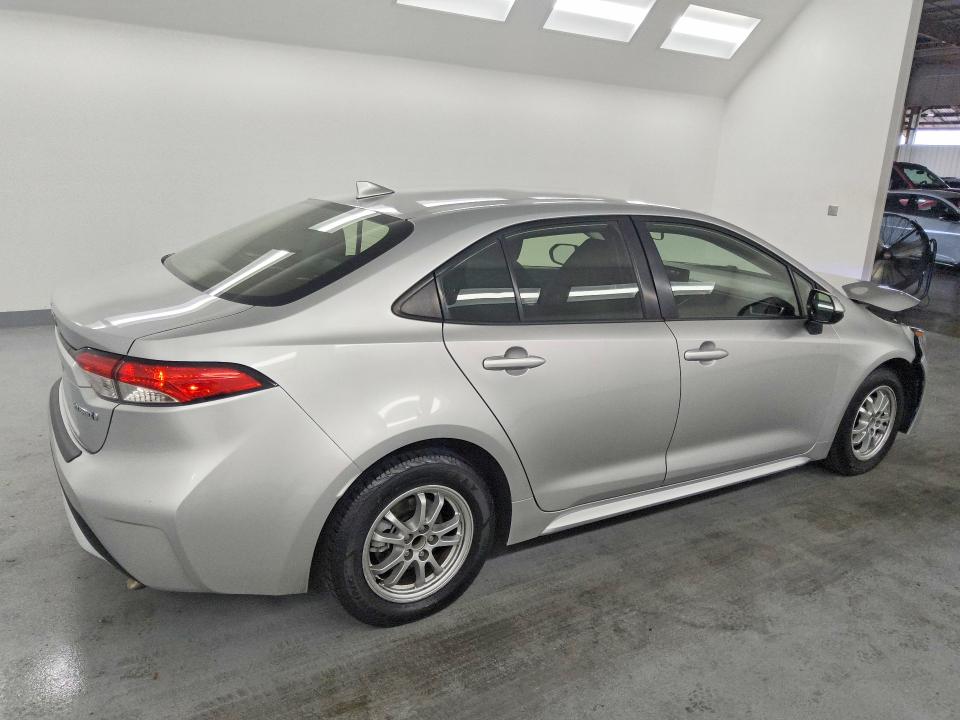 2022 Toyota Corolla VIN JTDEAMDE2NJ044521 COPART salvage auction — FRONT END, CA - DIS/DLR/EXP ONLY CLEAN TITLE, sold $7,200 on 2026-07-21 (photo 3)