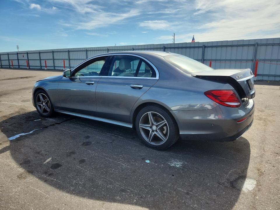 2017 Mercedes-benz VIN WDDZF4KB5HA059326 COPART salvage auction — WATER/FLOOD, Fl - Cert Of Title-Slvg Rebld Flood, sold $2,950 on 2026-07-22 (photo 2)