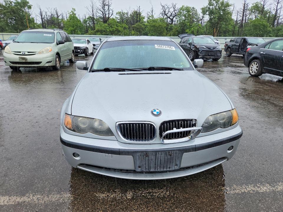 2004 BMW 3er VIN WBAEV33464KR26059 COPART salvage auction — REAR END, NY - MV-907A SALVAGE CERTIFICATE, sold $375 on 2026-07-13 (photo 5)