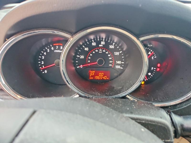 2011 Kia Sorento VIN 5XYKT3A13BG150173 COPART salvage auction — MINOR DENT/SCRATCHES, NC - DEALER ONLY CLEAN TITLE, sold $1,400 on 2026-07-17 (photo 9)