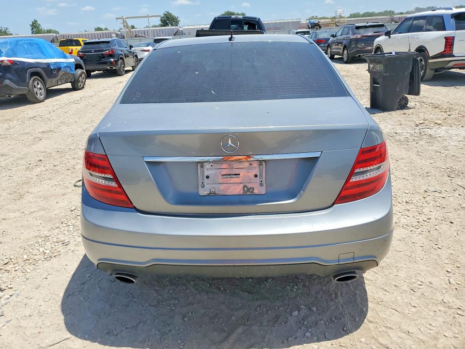2013 Mercedes-benz C-klasse VIN WDDGF8AB2DG150531 COPART salvage auction — FRONT END, Ks - Cert Of Title-Salvage, sold $850 on 2026-08-18 (photo 6)