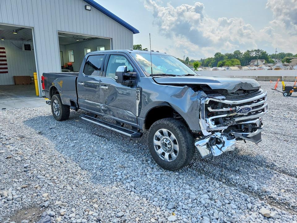 2025 Ford F350 VIN 1FT8W3BTXSED28591 COPART salvage auction — FRONT END, Oh - Cert Of Title-Salvage, sold $15,000 on 2026-07-28 (photo 4)