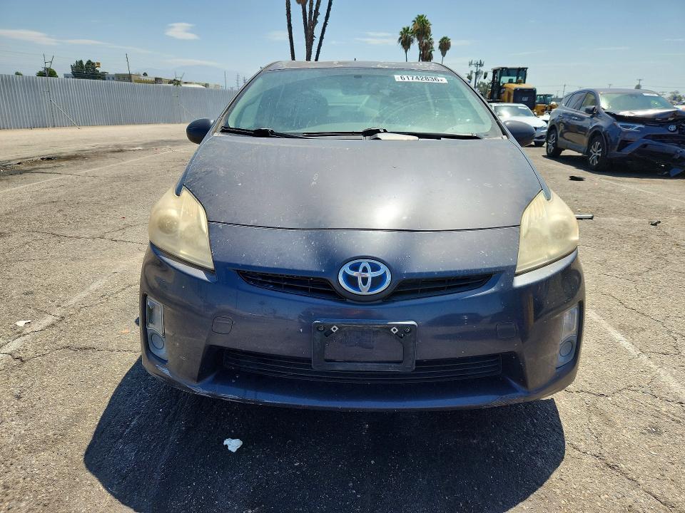 2011 Toyota Prius VIN JTDKN3DU2B0257737 COPART salvage auction — MECHANICAL, Ca - Dis/Dlr/Exp Only Clean Title, sold $450 on 2026-07-31 (photo 5)