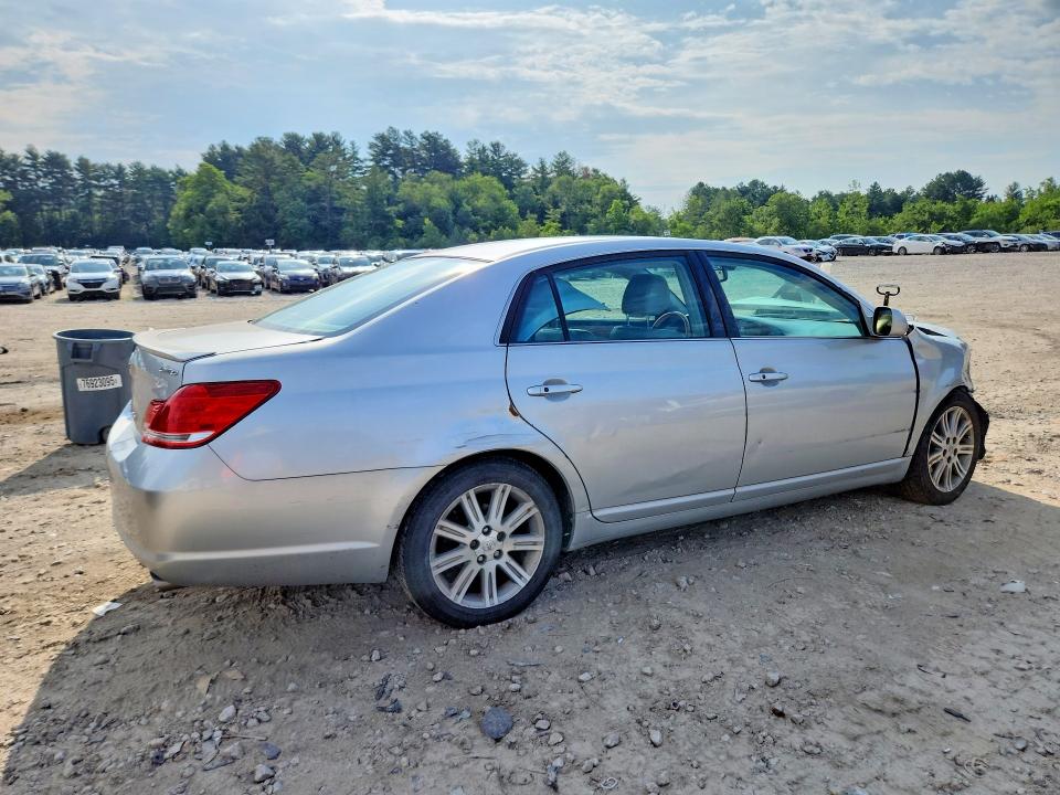 2006 Toyota Avalon VIN 4T1BK36B06U152032 COPART salvage auction — FRONT END, Ma - Cert Of Title-Reconstrctd Coll, sold $575 on 2026-07-27 (photo 3)