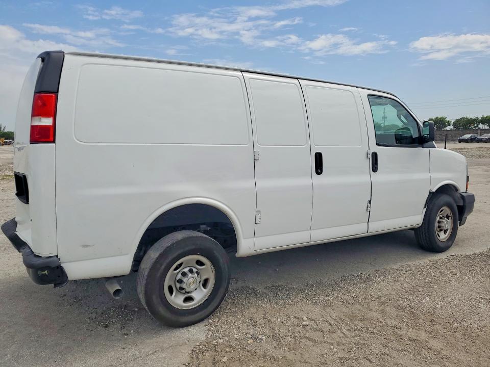 2023 Chevrolet Express 2500 VIN 1GCWGAFP6P1115898 COPART salvage auction — REAR END, FL - CERTIFICATE OF TITLE, sold $9,700 on 2026-07-28 (photo 3)
