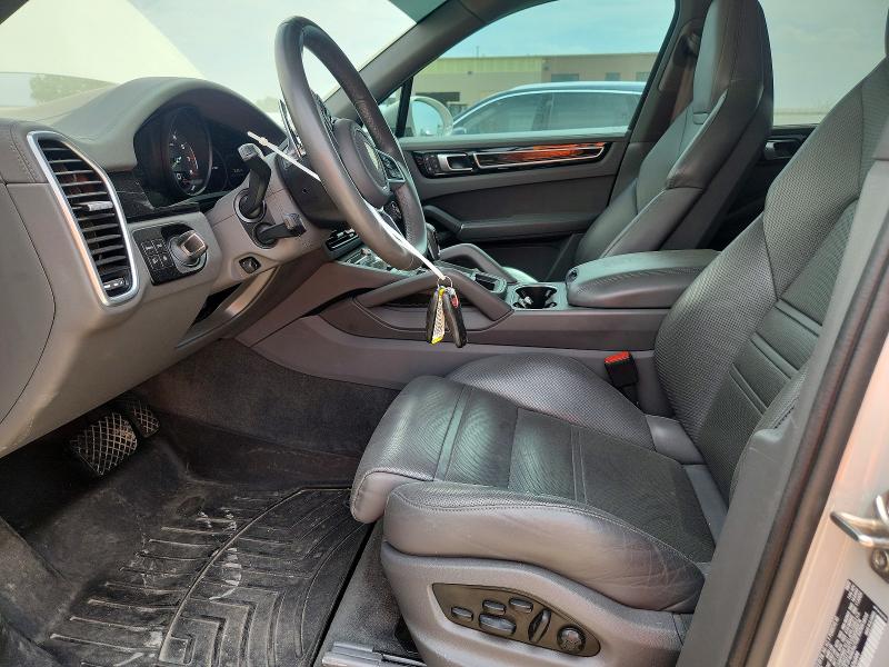 2022 Porsche Cayenne VIN WP1AE2AY0NDA26599 COPART salvage auction — NORMAL WEAR, Mo - Dealer Only Clean Title, sold $6,100 on 2026-07-28 (photo 7)