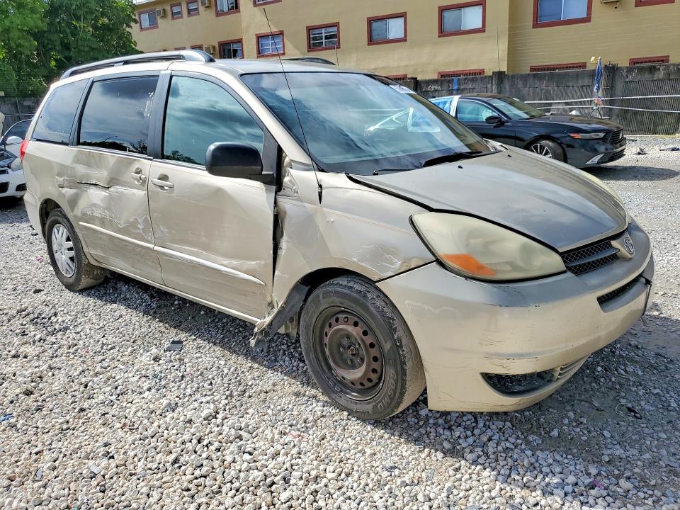 2004 Toyota Sienna VIN 5TDZA23C74S025261 COPART salvage auction — SIDE, Fl - Cert Of Title Slvg Rebuildable, sold $400 on 2026-07-28 (photo 4)