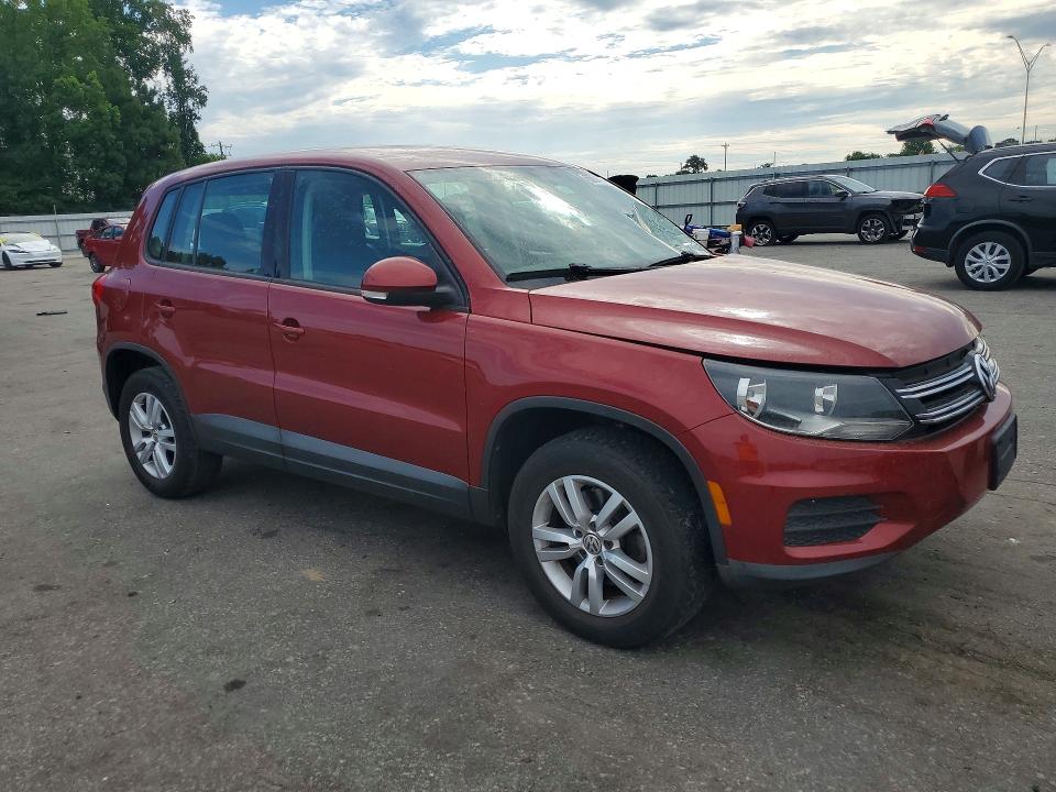 2013 Volkswagen Tiguan VIN WVGAV3AX8DW111963 COPART salvage auction — FRONT END, Nc - Salvage Certificate Of Title, sold $275 on 2026-07-30 (photo 4)