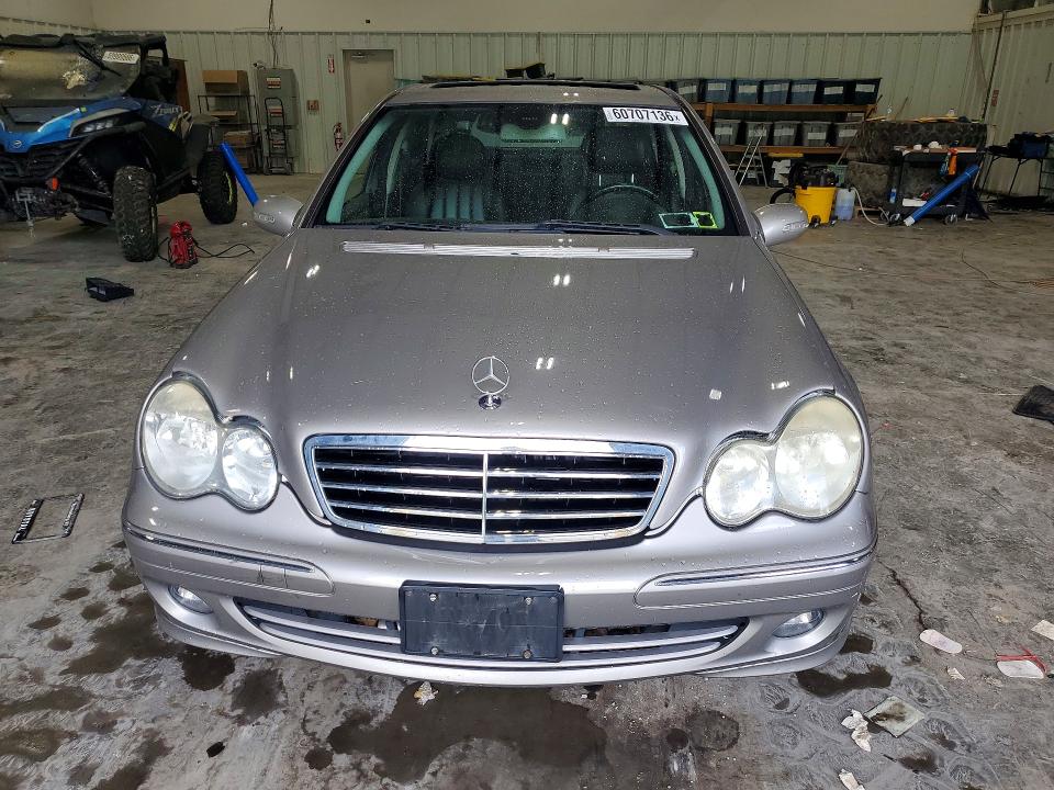 2007 Mercedes-benz C class VIN WDBRF54H47F925096 COPART salvage auction — NORMAL WEAR, NY - CERTIFICATE OF TITLE, sold $450 on 2026-07-15 (photo 5)
