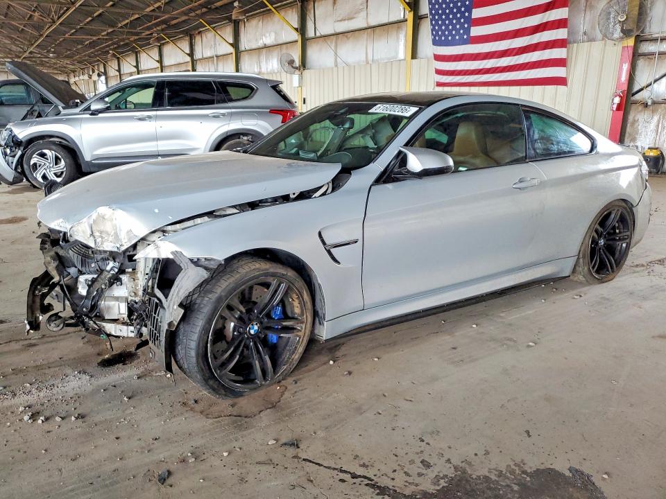 2015 BMW M4 VIN WBS3R9C58FK335110 — COPART salvage auction photo