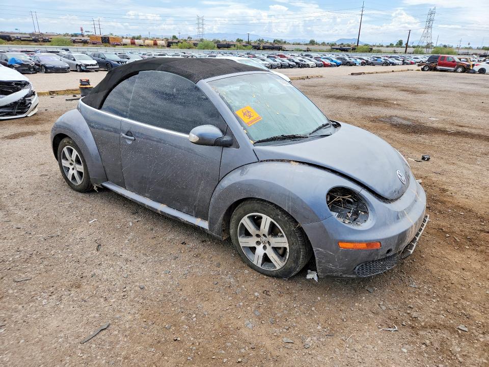 2006 Volkswagen Beetle VIN 3VWPF31Y66M300339 COPART salvage auction — WATER/FLOOD, Az - Cert Of Title - Salvage, sold $175 on 2026-07-31 (photo 4)