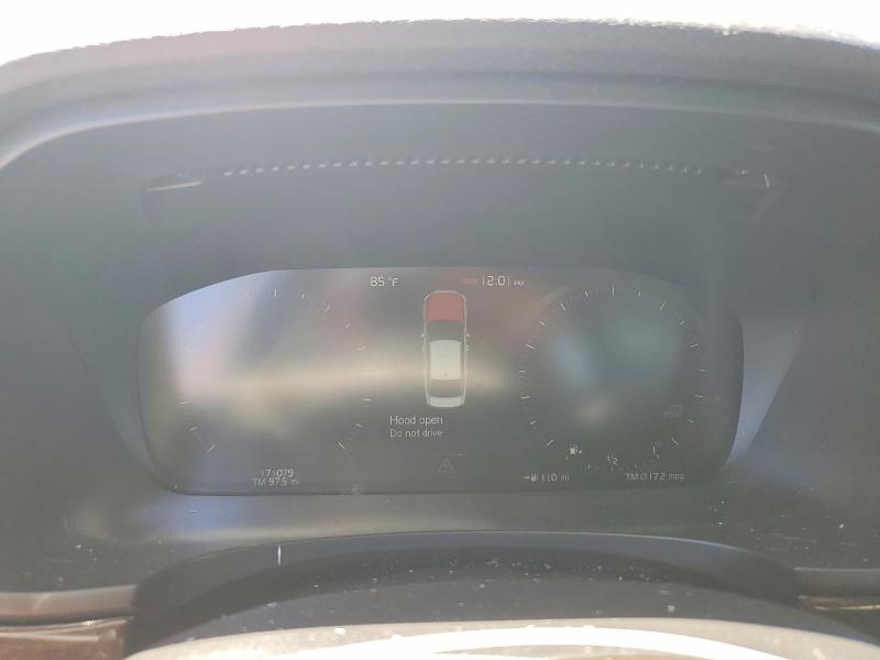 2017 Volvo S90 VIN YV1A22MK0H1016091 COPART salvage auction — MECHANICAL, Mt - Dis/Dlr/Exp Only Clean Title, sold $2,900 on 2026-09-02 (photo 9)