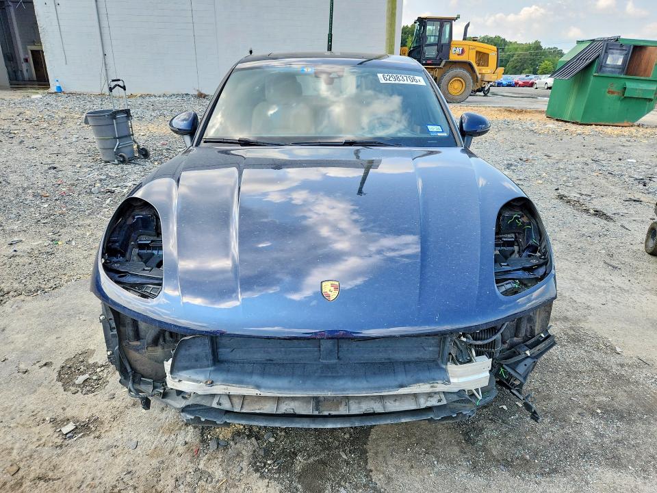 2018 Porsche Macan VIN WP1AA2A56JLB20844 COPART salvage auction — FRONT END, Va - Cert Of Title - Salvage, sold $8,100 on 2026-08-19 (photo 5)
