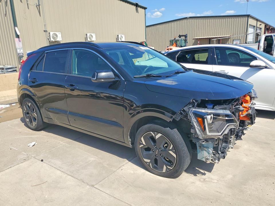 2024 Kia Niro VIN KNDCR3L11R5097735 COPART salvage auction — FRONT END, TX - CERTIFICATE OF TITLE, sold $7,100 on 2026-07-22 (photo 4)