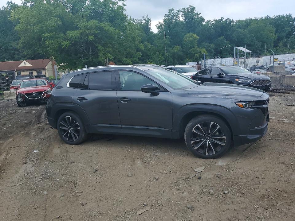 2025 Mazda Cx-50 VIN 7MMVABEM5SN369940 COPART salvage auction — SIDE, Tx - Nonrepairable Title, sold $11,600 on 2026-07-28 (photo 4)