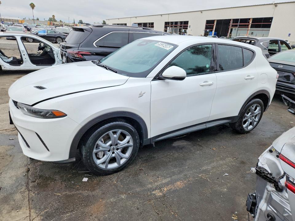 2024 Dodge Hornet VIN ZACPDFCW4R3A29991 COPART salvage auction — MECHANICAL, FL - CERT OF TITLE SLVG REBUILDABLE, sold $4,100 on 2026-08-03 (photo 1)