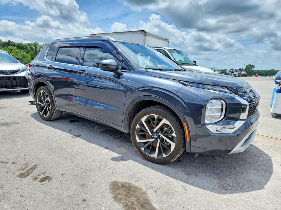2024 Mitsubishi Outlander VIN JA4J3WA87RZ068673 COPART salvage auction — SIDE, MS - CERTIFICATE OF TITLE, sold $7,600 on 2026-07-27 (photo 4)