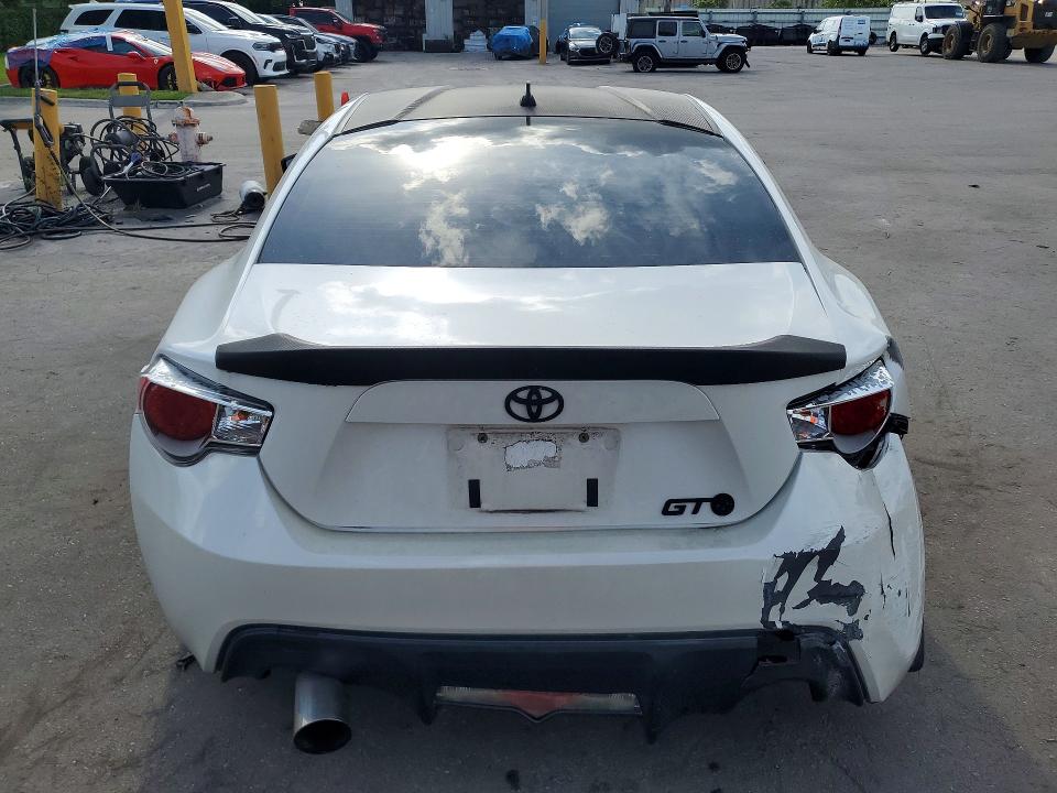 2013 Scion Fr-s VIN JF1ZNAA16D2726192 COPART salvage auction — REAR END, Fl - Cert Of Title Slvg Rebuildable, sold $2,350 on 2026-07-13 (photo 6)