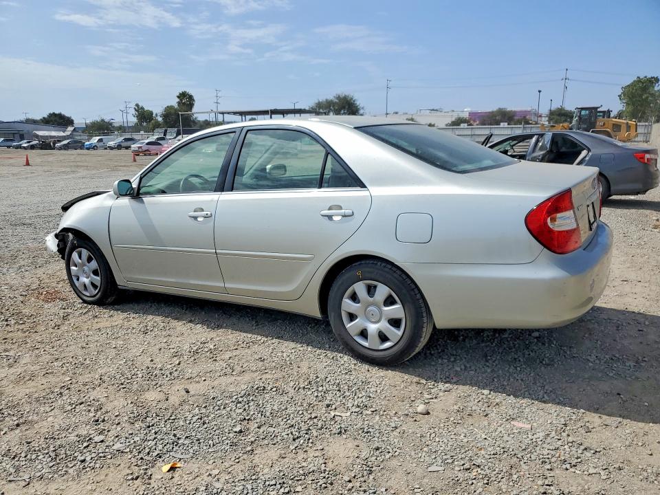 2002 Toyota Camry VIN JTDBE32K820131643 COPART salvage auction — FRONT END, CA - SALVAGE CERTIFICATE, sold $1,050 on 2026-07-31 (photo 2)