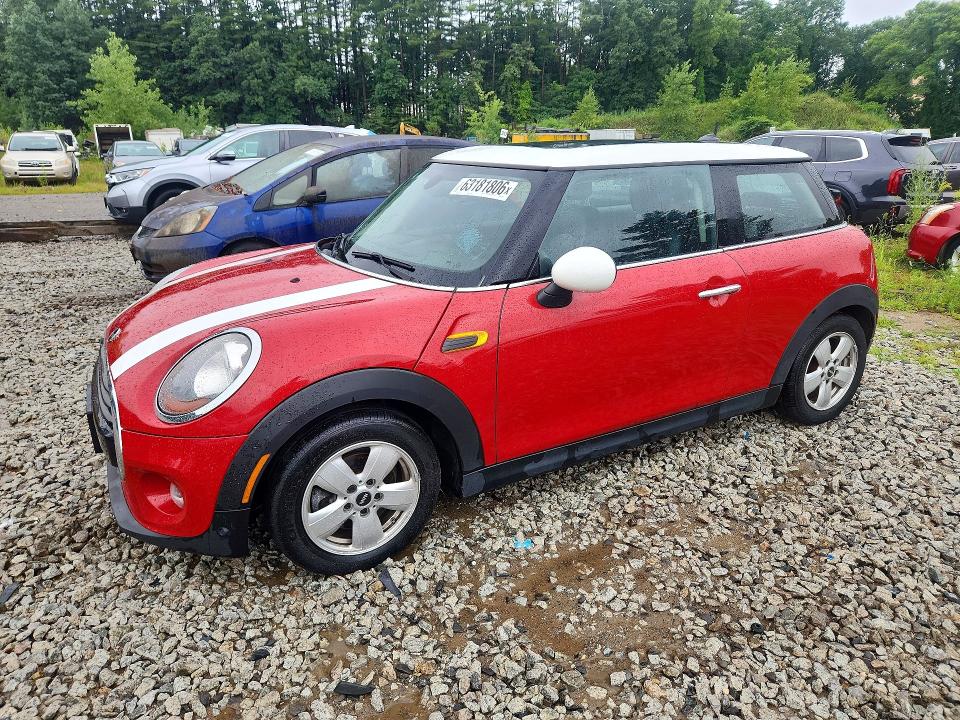 2016 Mini Cooper VIN WMWXP5C59G3B76018 COPART salvage auction — MINOR DENT/SCRATCHES, Ny - Certificate Of Title, sold $2,350 on 2026-09-23 (photo 1)