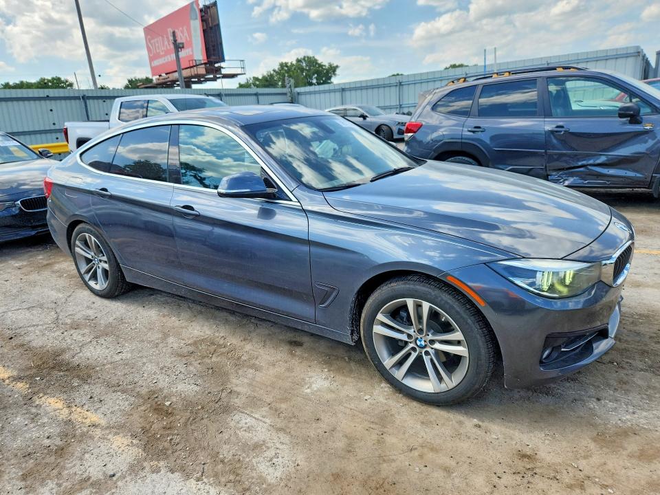 2018 BMW 3er VIN WBA8Z9C51JG827743 COPART salvage auction — WATER/FLOOD, Ks - Cert Of Title-Salvage, sold $3,300 on 2026-08-17 (photo 4)