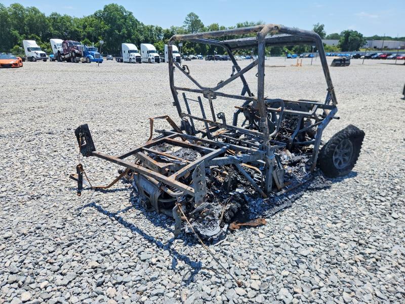 2021 Can-am Defender VIN 3JBUKAX48MK001473 COPART salvage auction — BURN, Ga - Salvage Bill Of Sale, sold $20 on 2026-07-28 (photo 4)