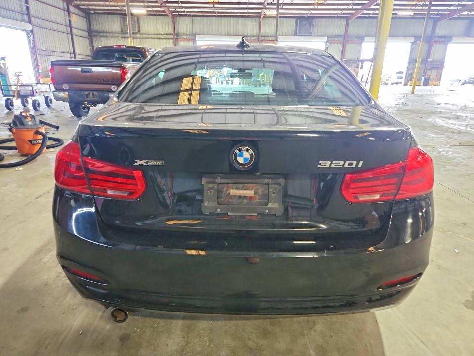 2018 BMW 3er VIN WBA8E5G54JNV03194 COPART salvage auction — FRONT END, Fl - Cert Of Title Slvg Rebuildable, sold $2,400 on 2026-08-05 (photo 6)