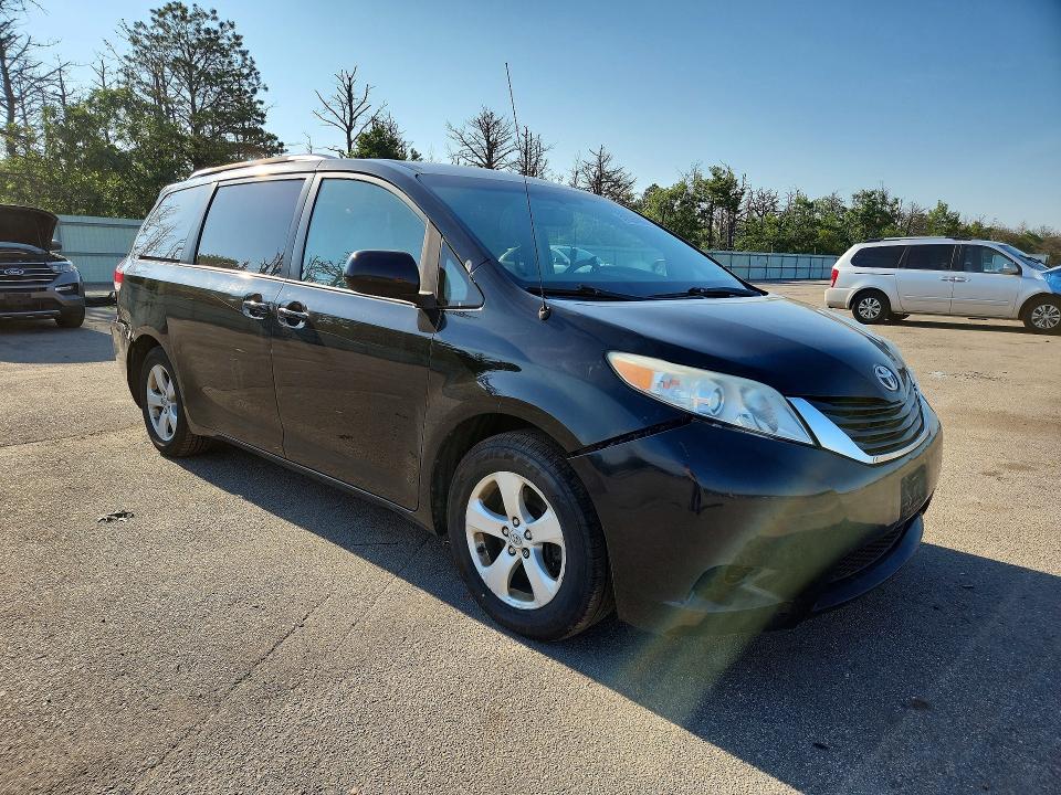 2012 Toyota Sienna VIN 5TDKK3DC0CS245665 COPART salvage auction — REAR END, Ny - Mv-907A Salvage Certificate, sold $3,500 on 2026-07-27 (photo 4)