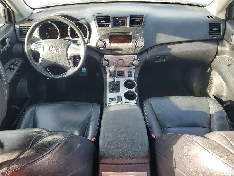 2012 Toyota Highlander VIN 5TDBK3EH8CS147946 COPART salvage auction — REAR END, Salvage Title, sold $2,700 on 2026-07-14 (photo 8)