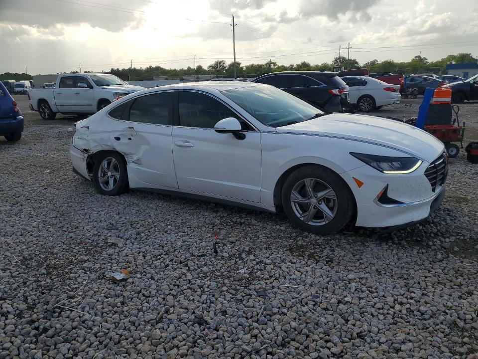 2023 Hyundai Sonata VIN KMHL24JA2PA255450 COPART salvage auction — REAR END, TX - CERTIFICATE OF TITLE, sold $2,650 on 2026-07-23 (photo 4)